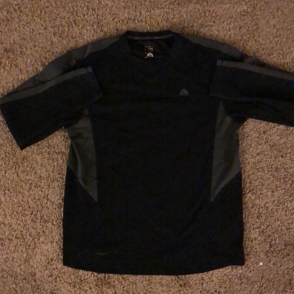 Nike ACG Long Sleeve Fit Dry Shirt